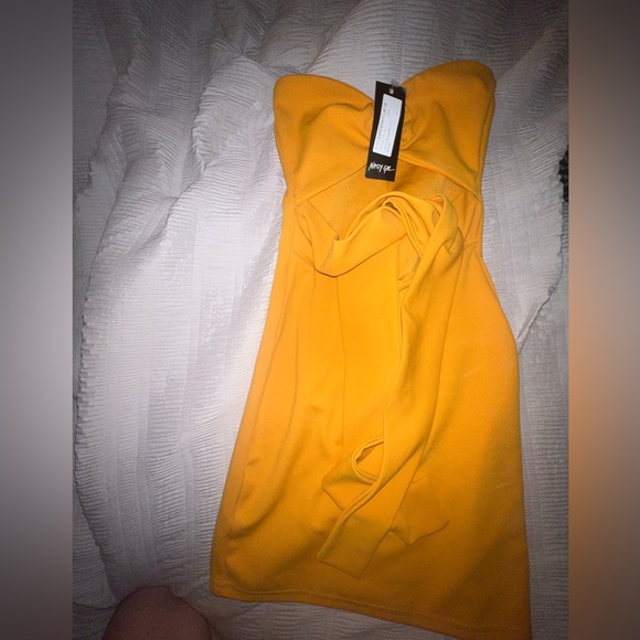 Nasty gal ring to it body con mini dress - Picture 2 of 4